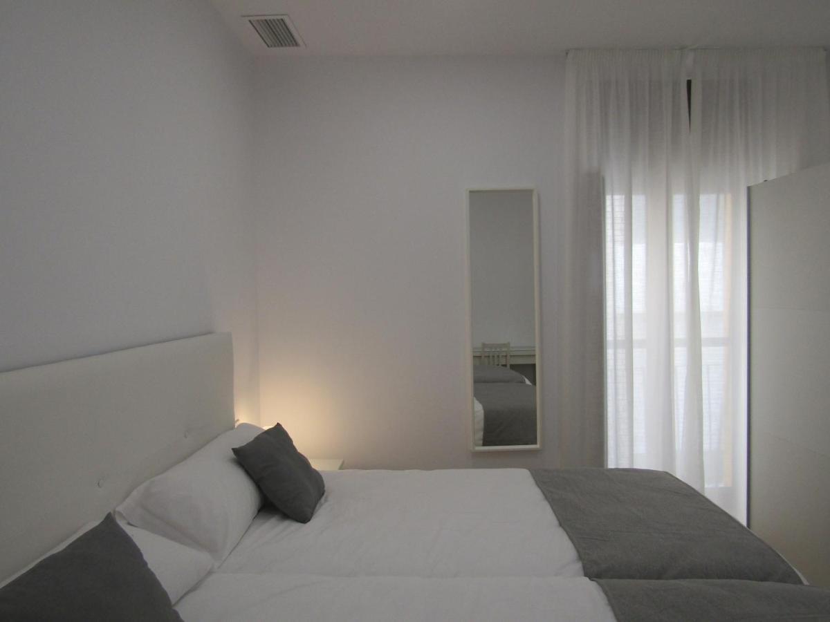 Apartamentos Santa Maria 15 Jerez de la Frontera Luaran gambar